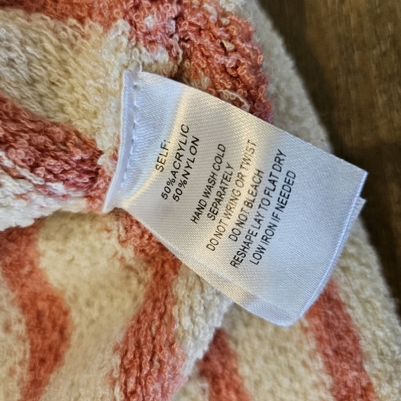 Promesa Oversized Striped Sweater Women’s Large Peachy Red White Cozy Knit - Picture 8 of 10